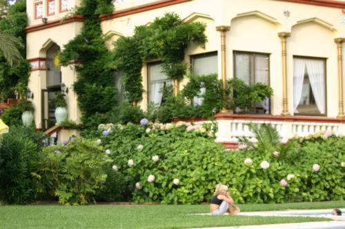 Hotel Hostal Del Sol Sant Feliu de Guixols Bagian luar foto