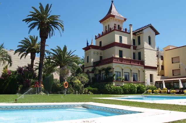 Hotel Hostal Del Sol Sant Feliu de Guixols Bagian luar foto